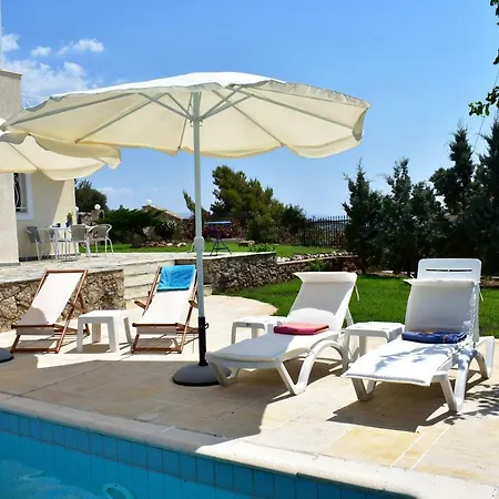 Athina First Floor * Ermioni